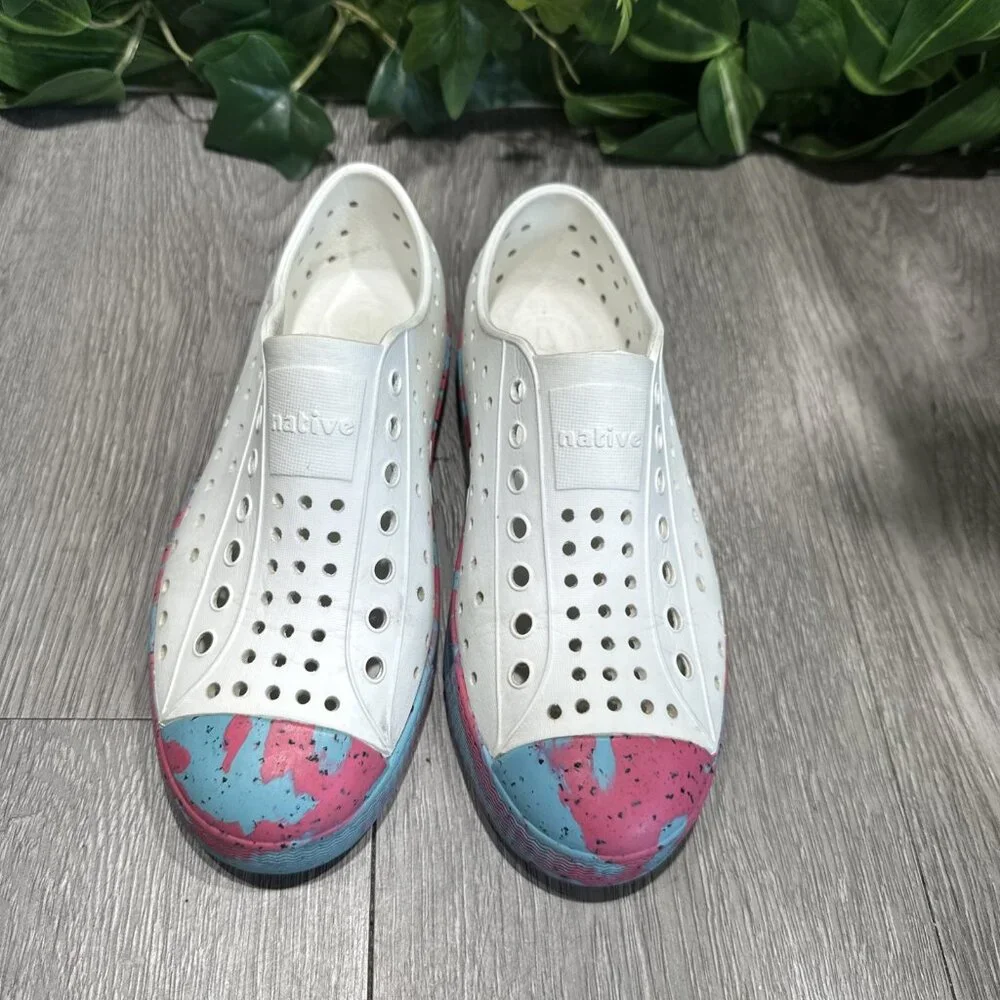 Native Jefferson Slip On Shoes Waterproof Size J1 Navy Blue Palm Marble Unisex